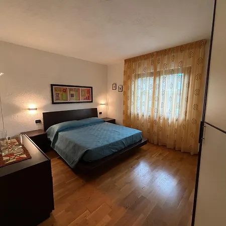 Ulivo Vda Quart 0035 * Aosta